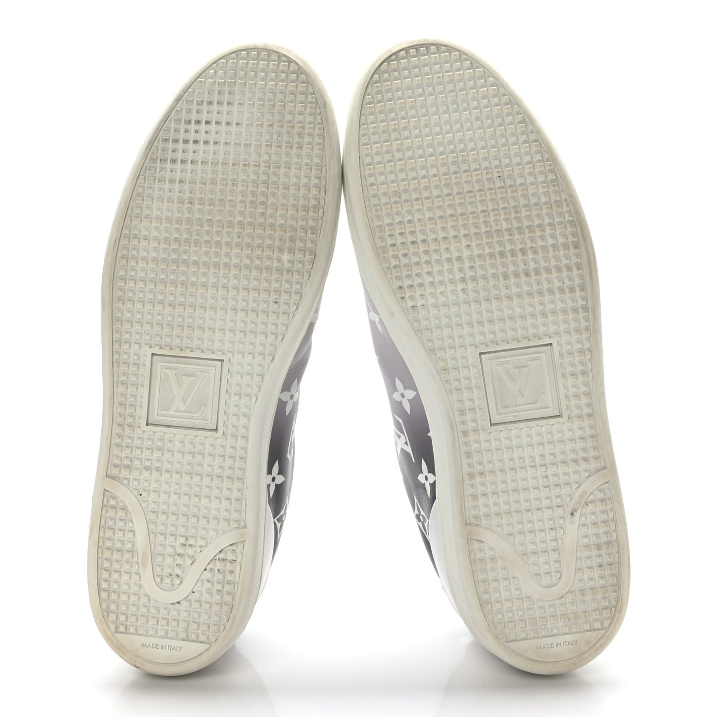 Calfskin Monogram Frontrow Sneakers 41 White Black