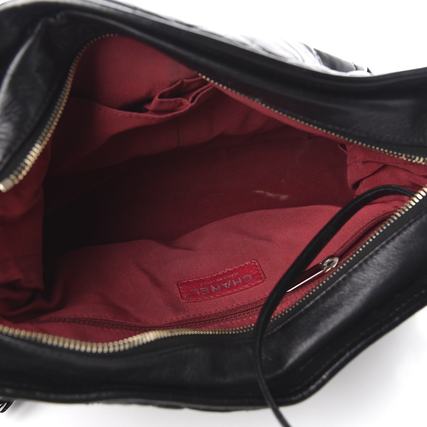 Aged Calfskin Quilted Medium Gabrielle Hobo Black