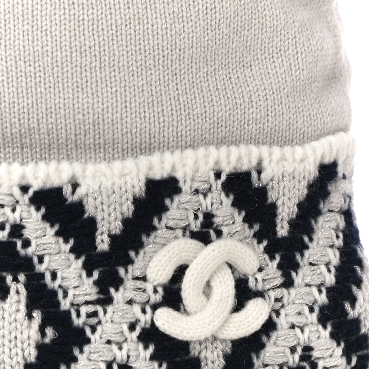 Chanel Cashmere Blend CC Beanie Hat With Gloves Set White Navy Blue 7 of 10