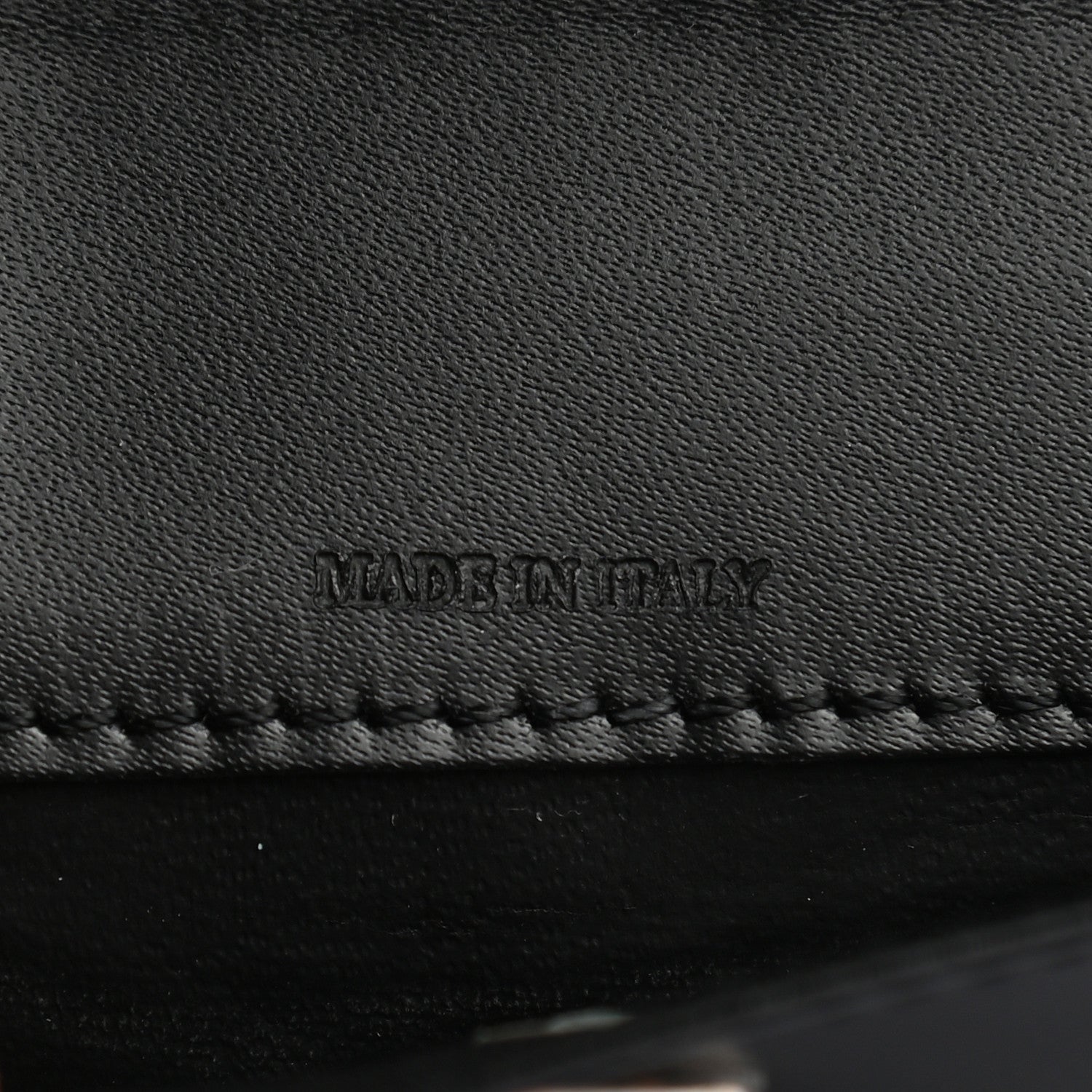 Burberry House Check Wallet Black 7 of 7