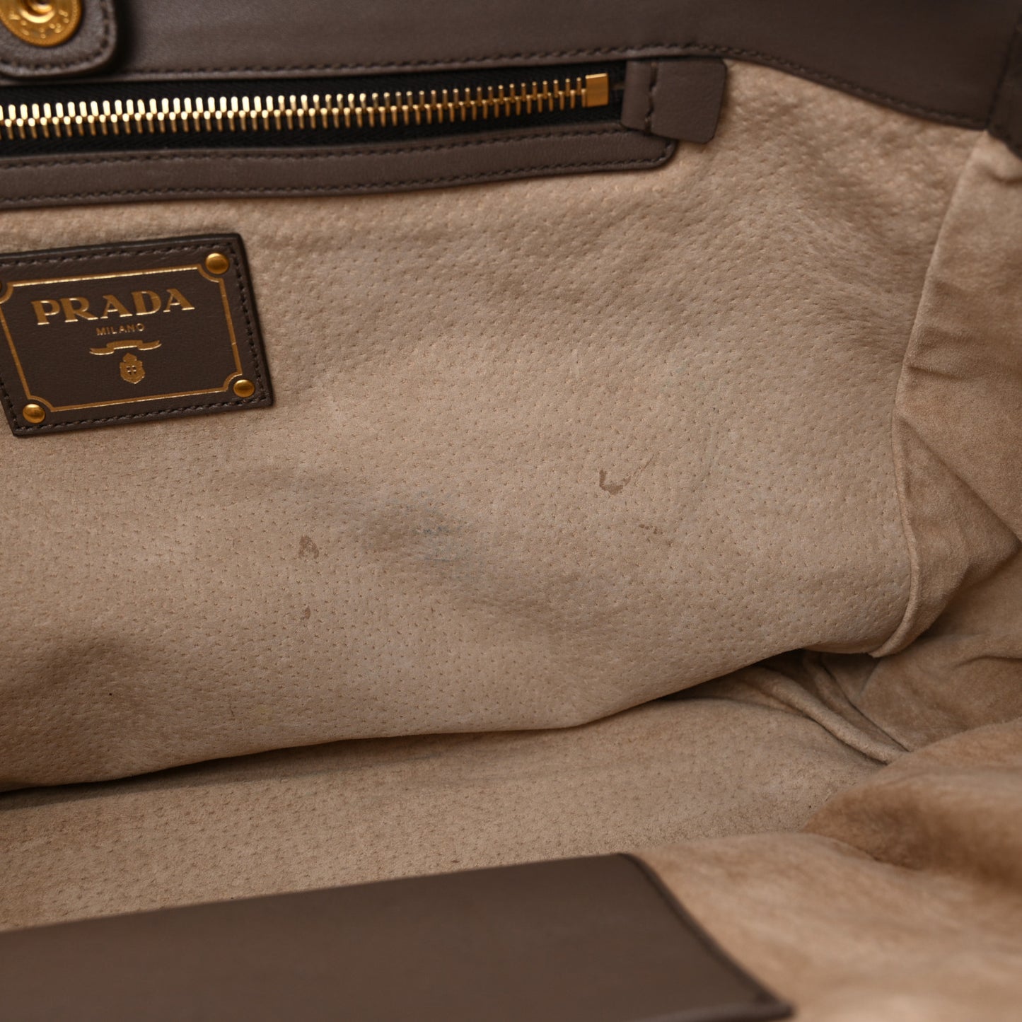 Soft Calfskin Shopping Tote Bambu