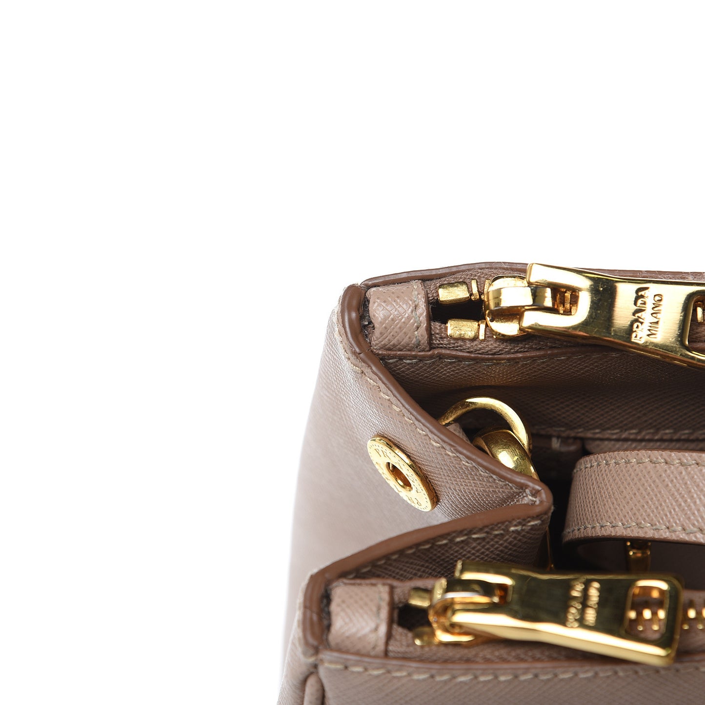 Saffiano Medium Galleria Double Zip Tote Cammeo