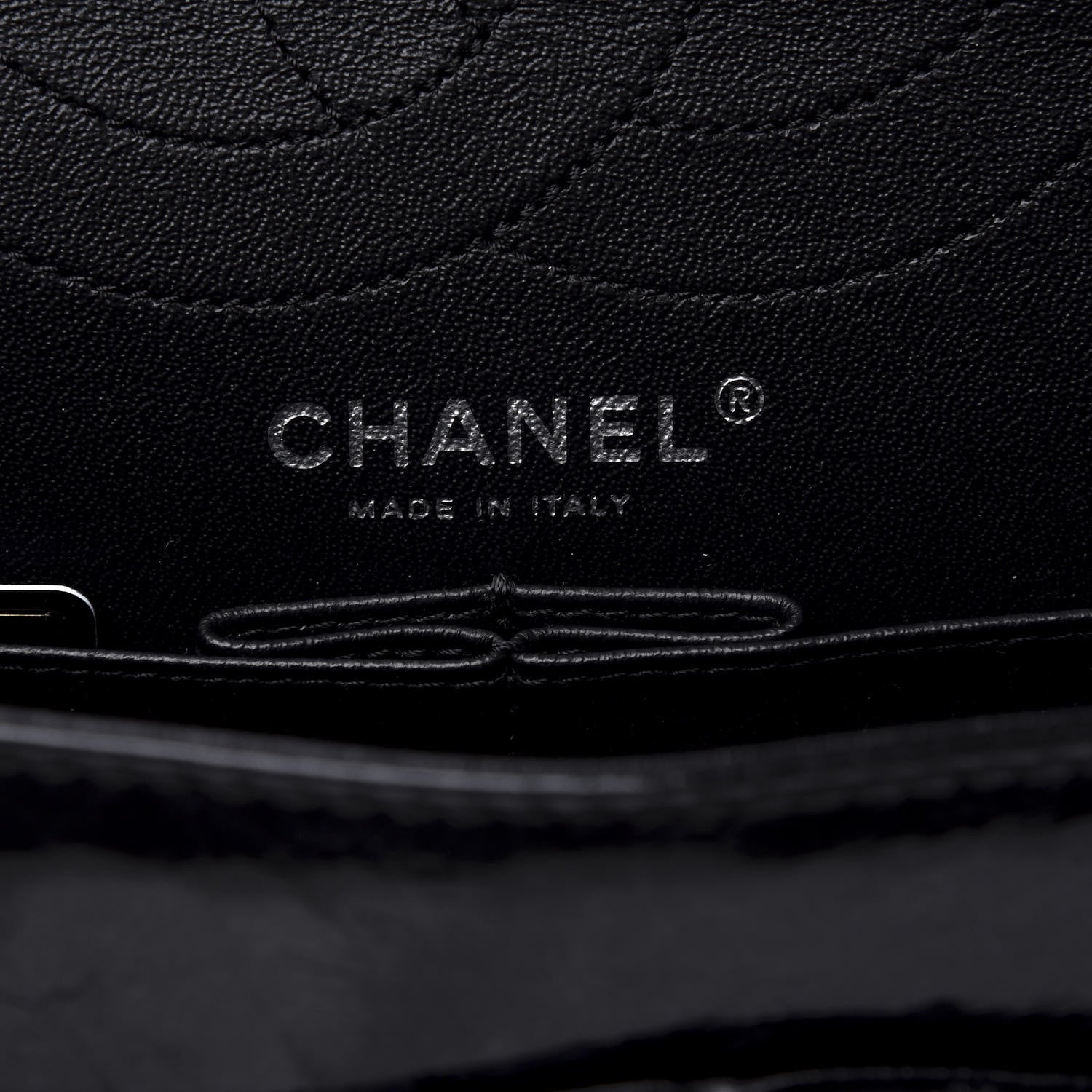 Chanel Distressed Patent Quilted 2.55 Reissue 226 Flap So Black 7 of 13