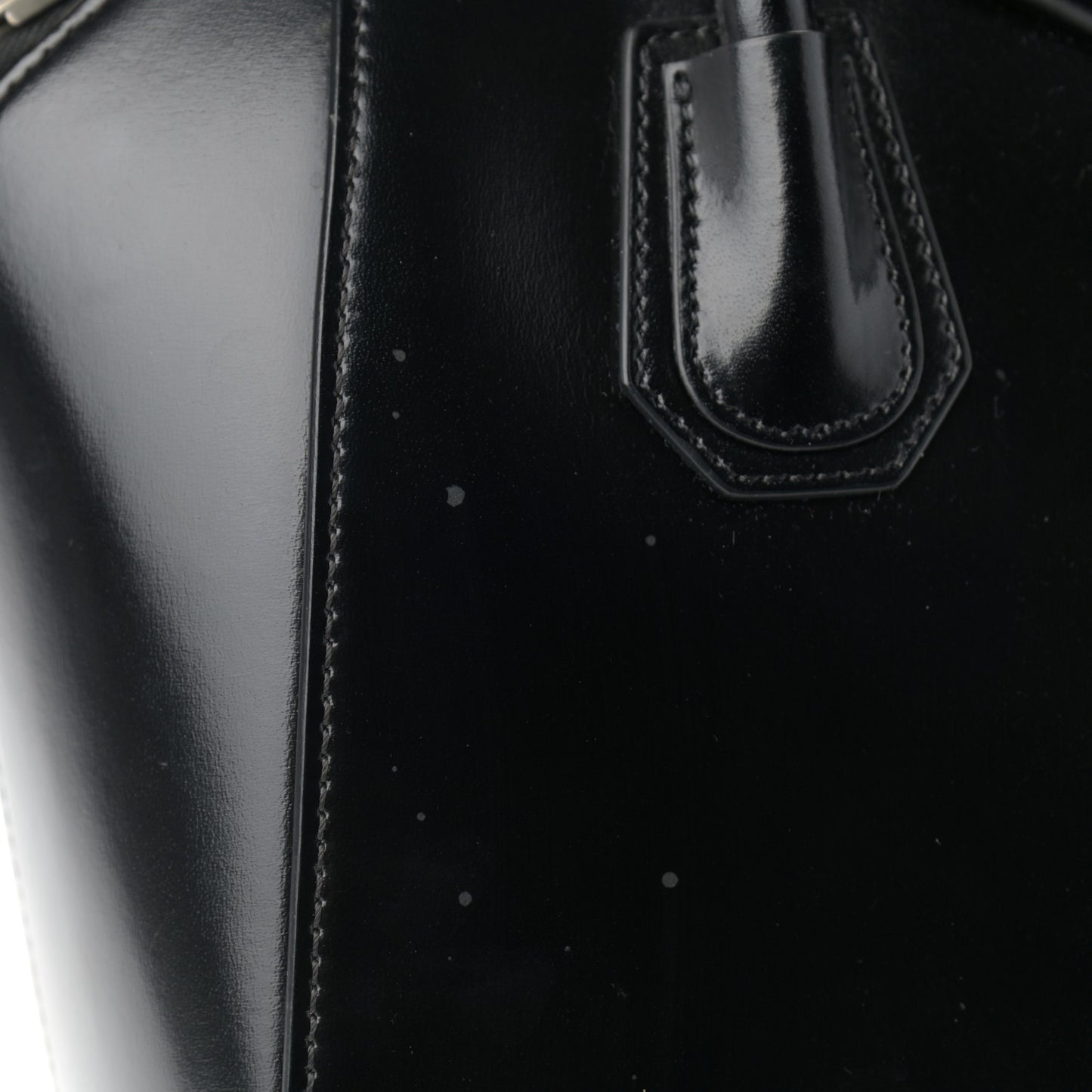Shiny Lord Calfskin Small Antigona Black