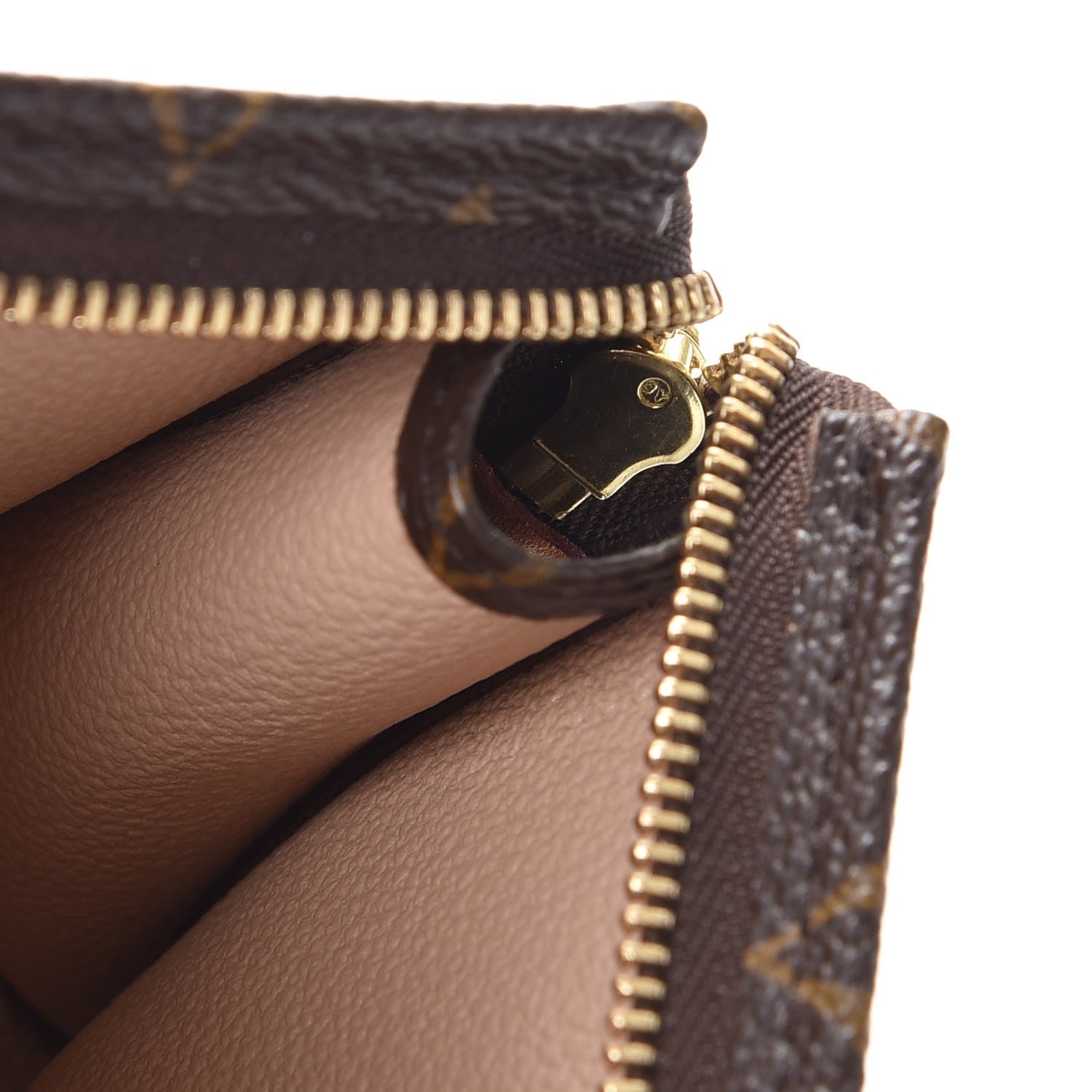 Louis Vuitton Monogram Toiletry Pouch 15 7 of 8