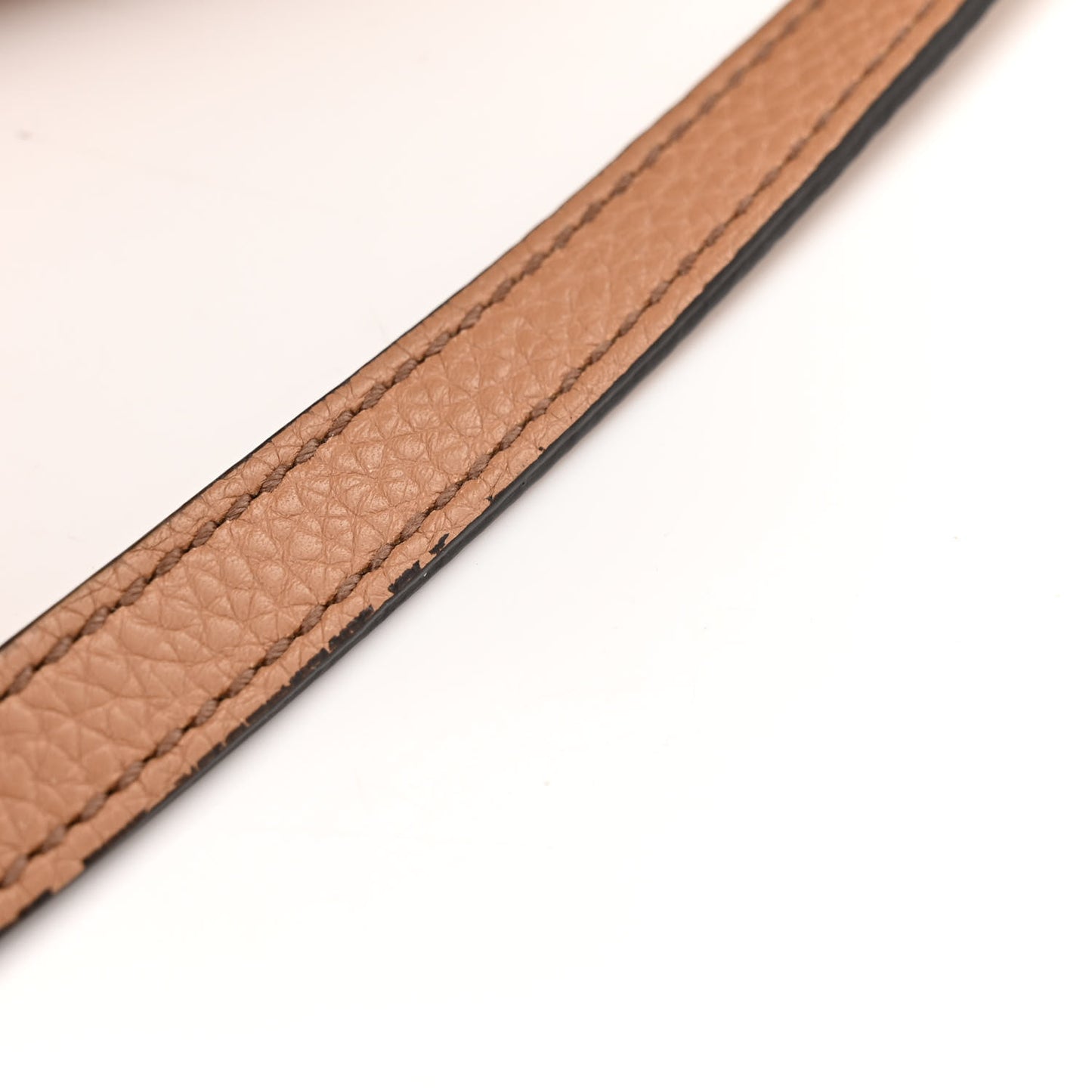 Pebbled Calfskin Small Soho Disco Bag Camelia