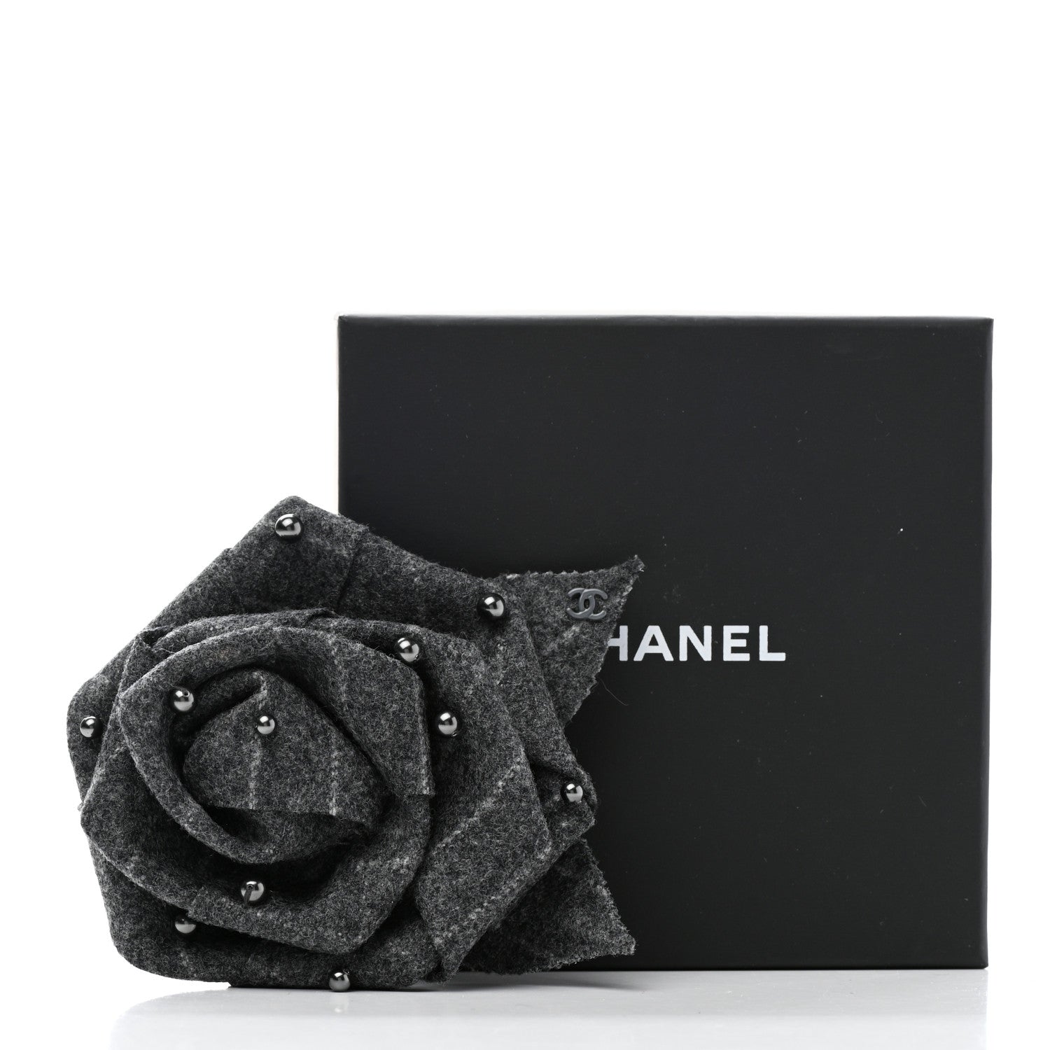 Chanel Wool Pearl Camellia Brooch Grey 5 of 5