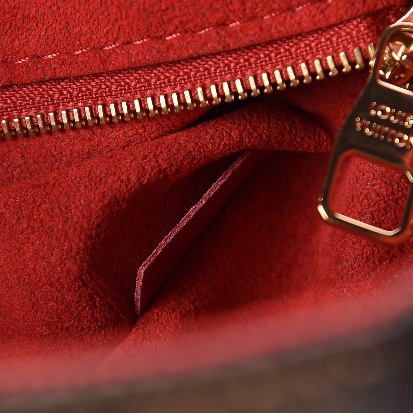 Damier Ebene Caissa Hobo Cherry