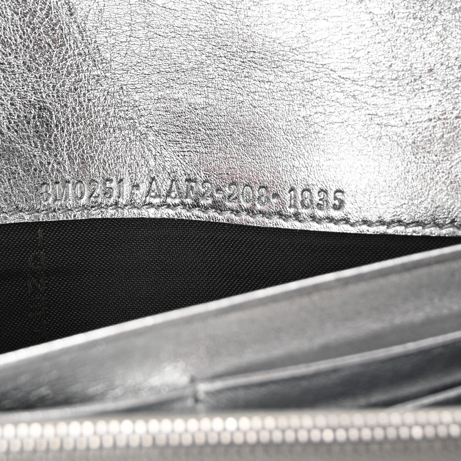 Fendi Vitello Catalan Mirror FF 1974 Embossed Continental Wallet Argento 7 of 7