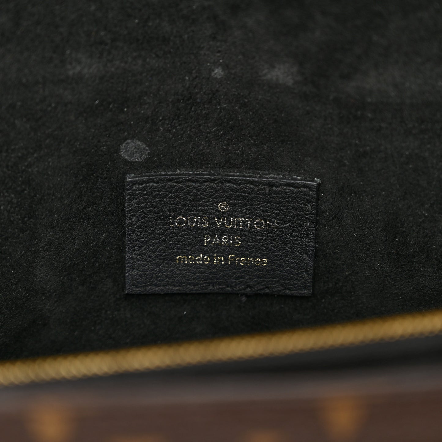 Monogram Victoire Black