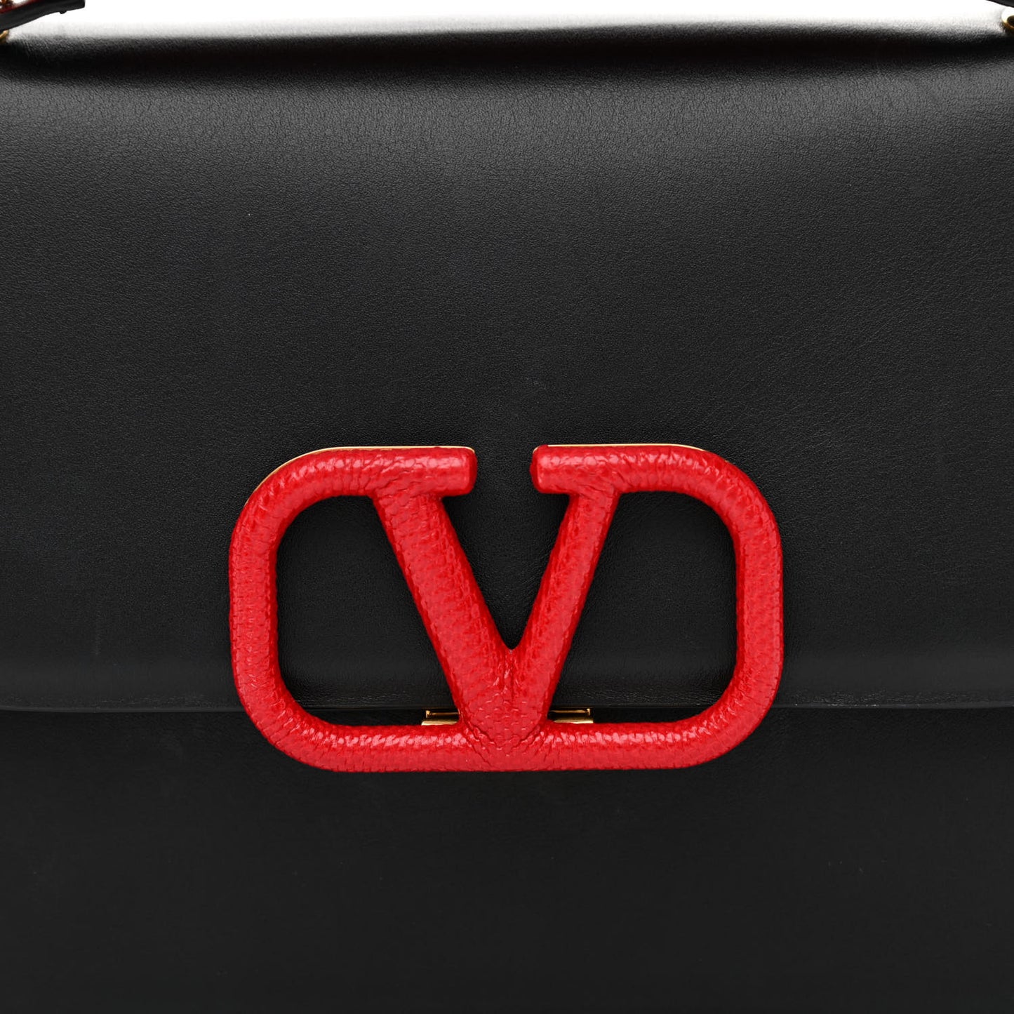 Smooth Calfskin Small VLock Shoulder Bag Black Rouge Pur