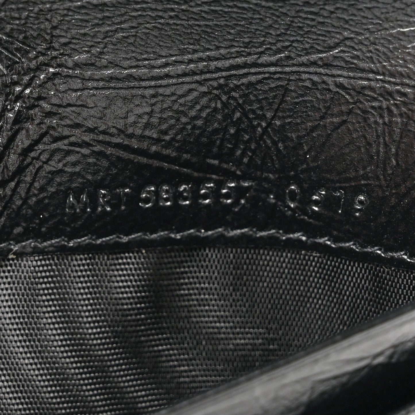 Crinkled Calfskin Matelasse Monogram Niki Card Holder Black