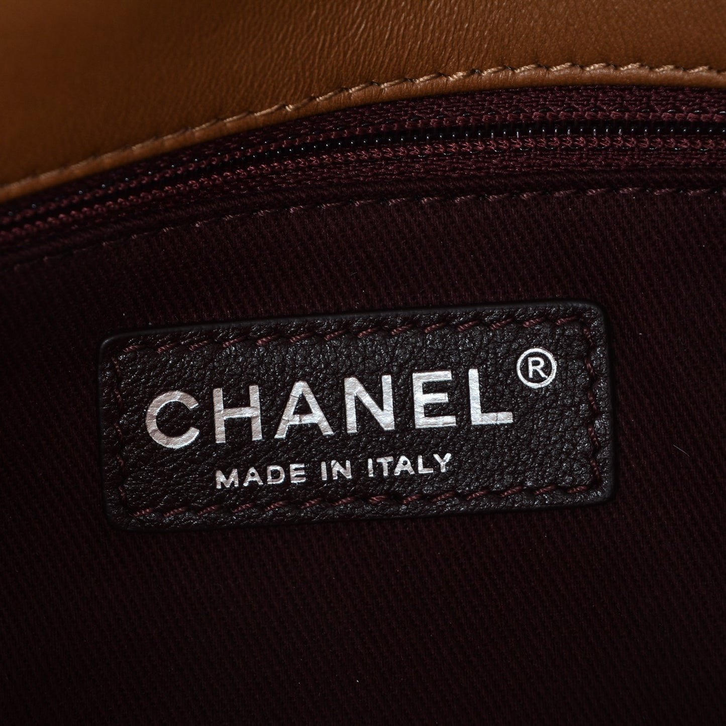 Lambskin Chevron Medium Single Flap Camel