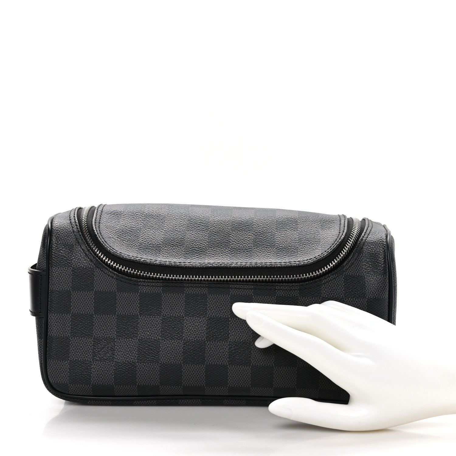 Louis Vuitton Damier Graphite Toiletry Pouch 2 of 9