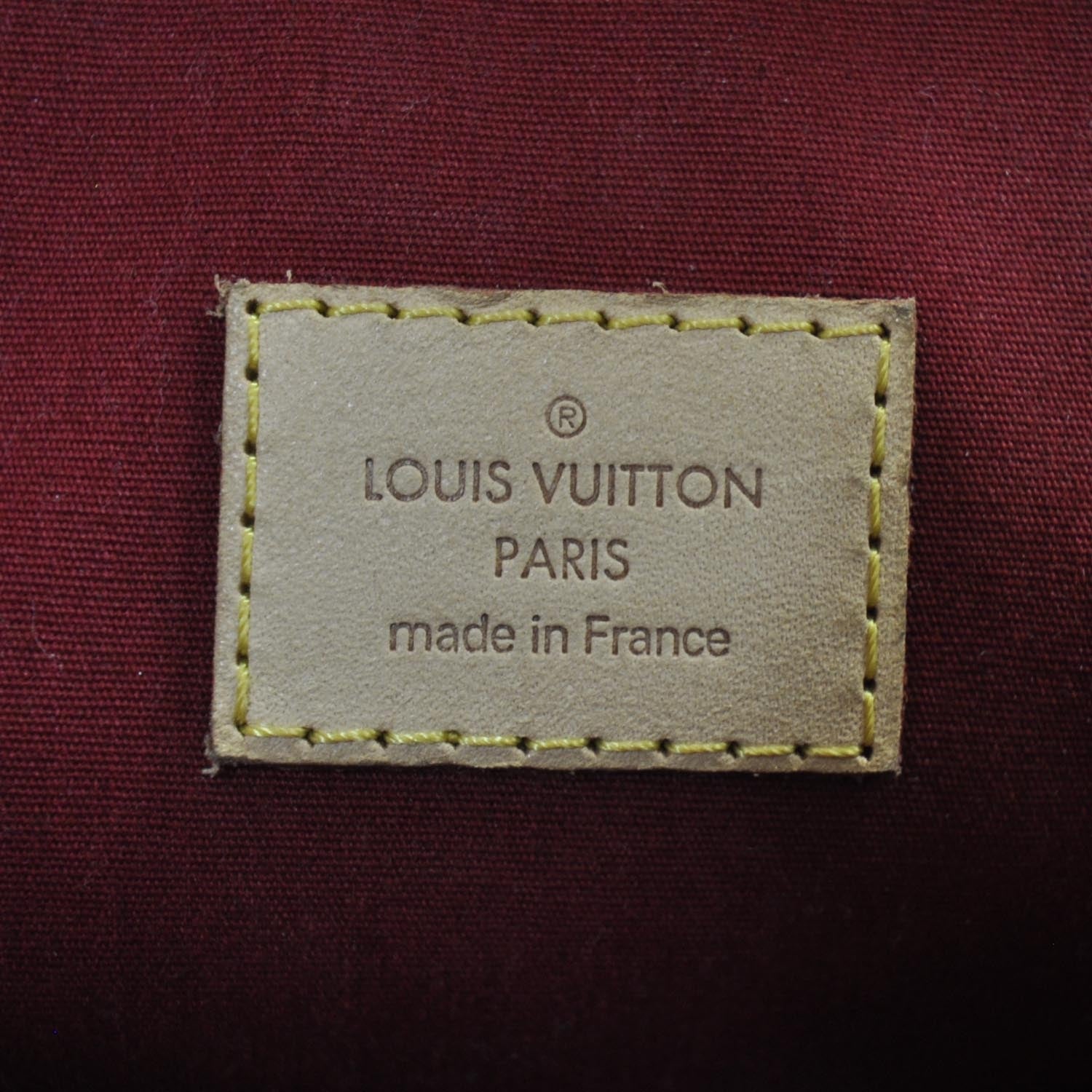 Louis Vuitton Vernis Brentwood Pomme D'Amour 8 of 9