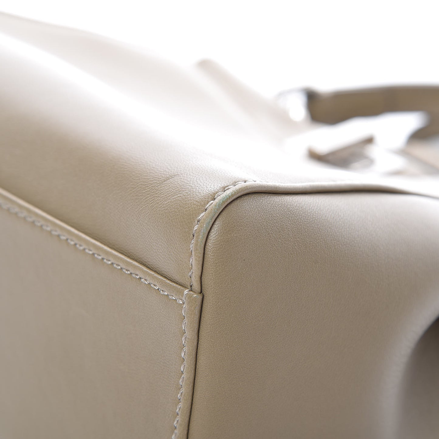 Nappa Mini Peekaboo Iconic Satchel Tortora