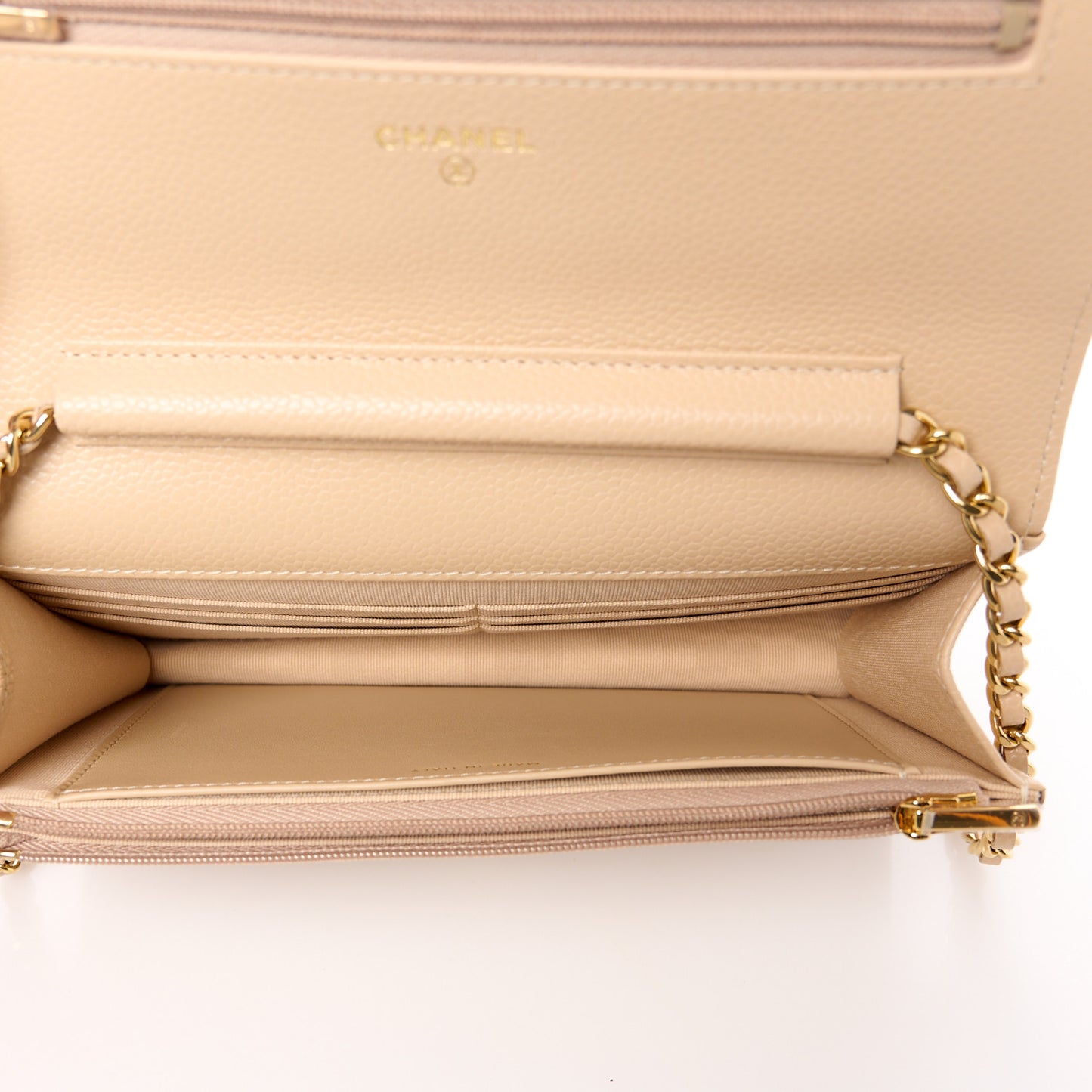 Caviar Quilted Wallet on Chain WOC Beige