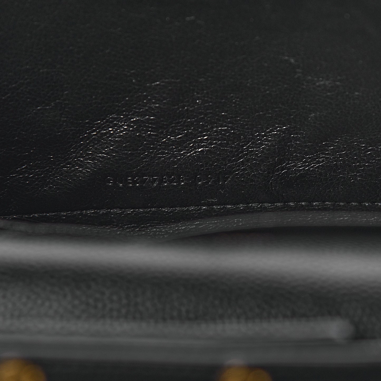 Grain De Poudre Matelasse Chevron Monogram Chain Wallet Black