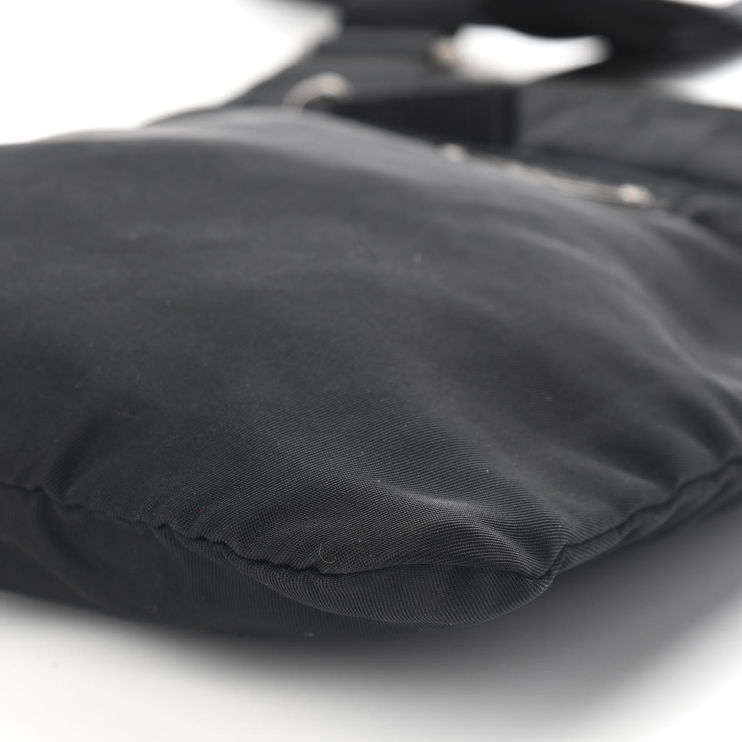Tessuto Nylon Flat Messenger Bag Black