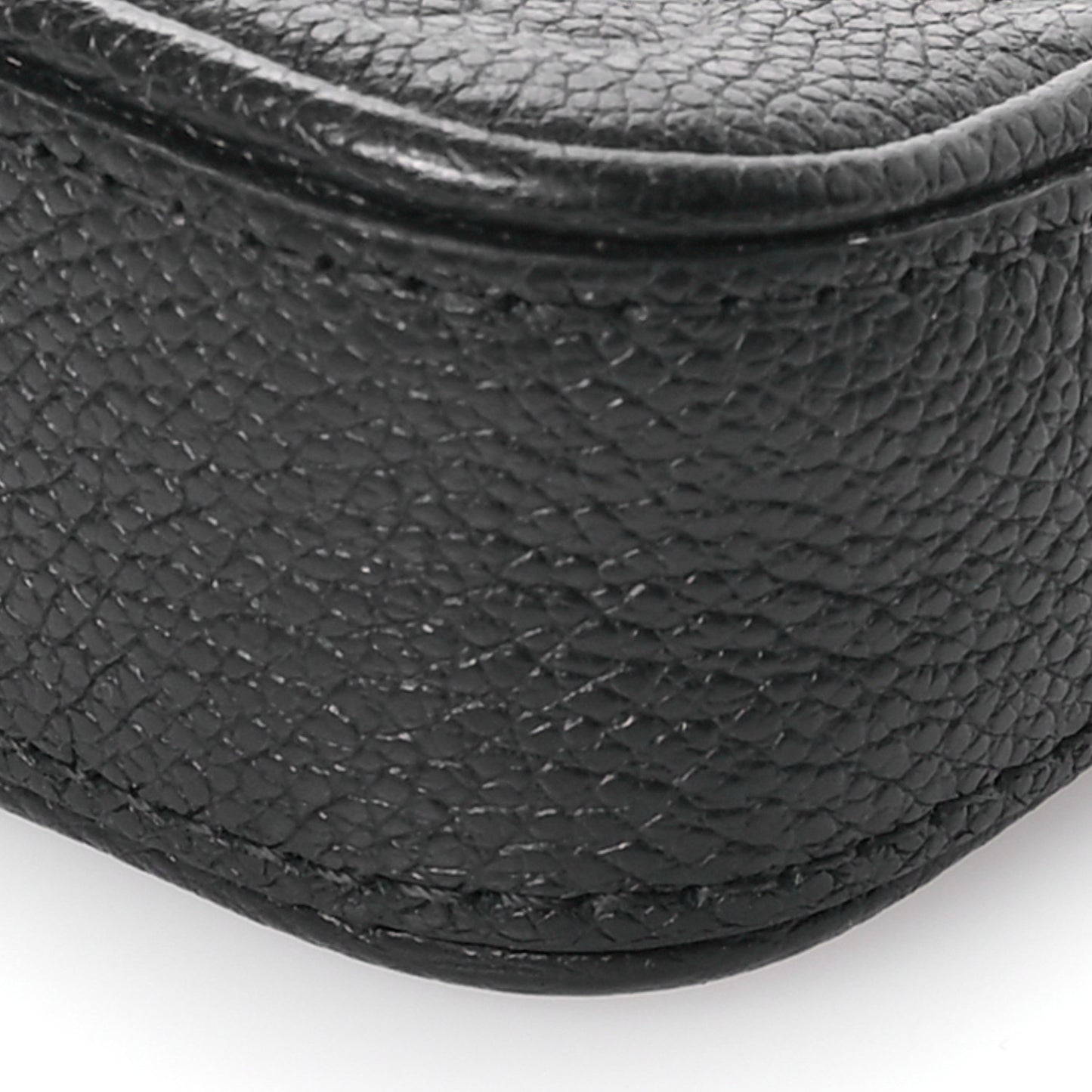 Empreinte Easy Pouch On Strap Black