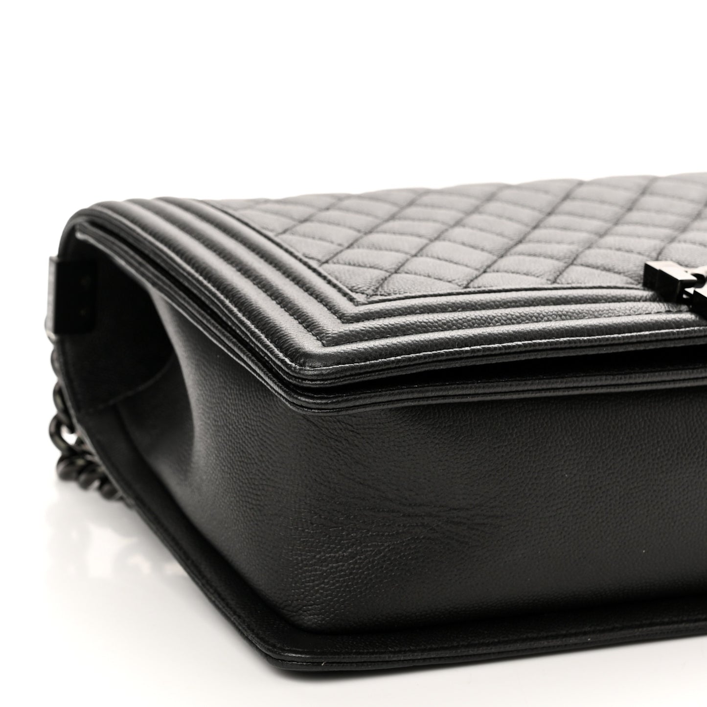 Caviar Quilted New Medium Boy Flap So Black