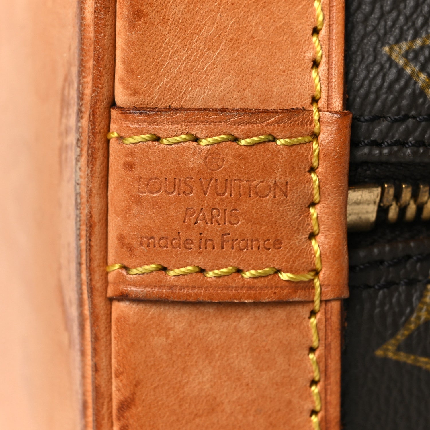 Louis Vuitton Monogram Alma MM 5 of 15