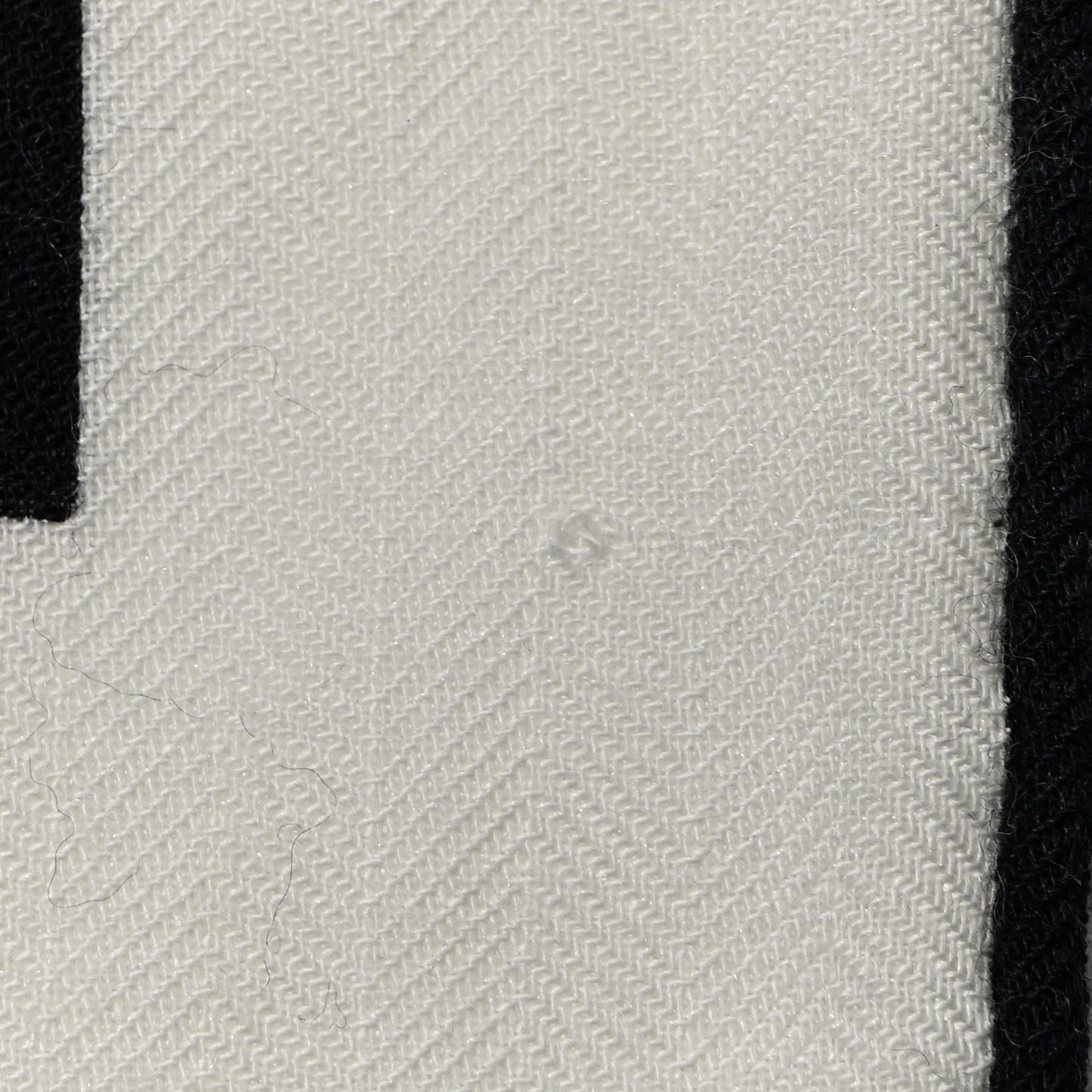 Cashmere Silk Tatouages Marins Bandana Shawl 140 White Black