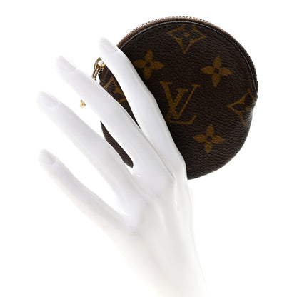 Louis Vuitton Monogram Round Coin Purse 2 of 6