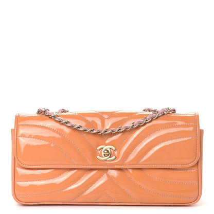 Chanel Patent Quilted East West Flap Rose 1 of 20