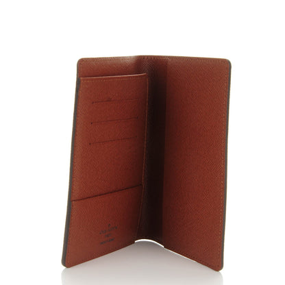 Louis Vuitton Monogram Passport Cover 5 of 7