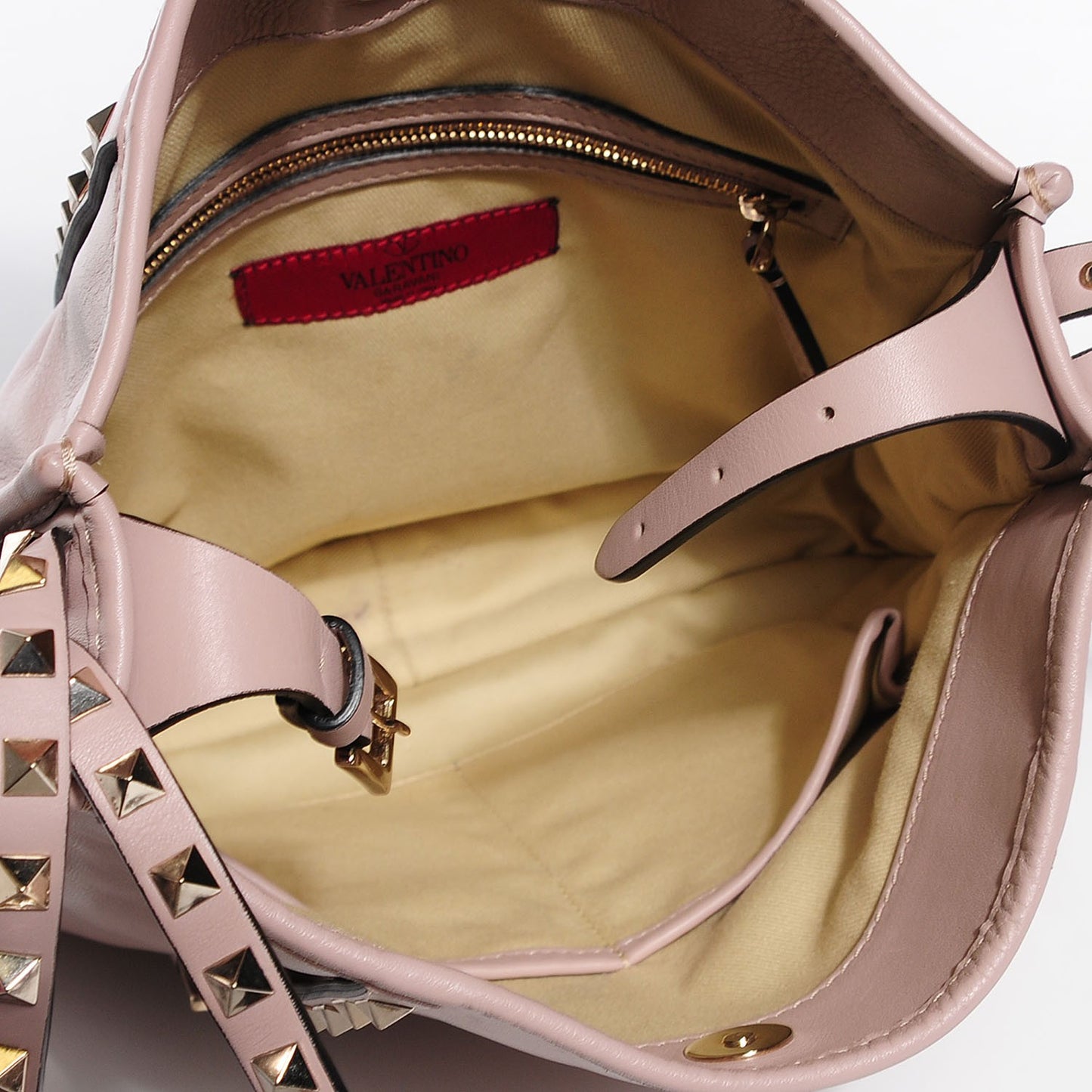 Vitello Rockstud Shopper Tote Poudre
