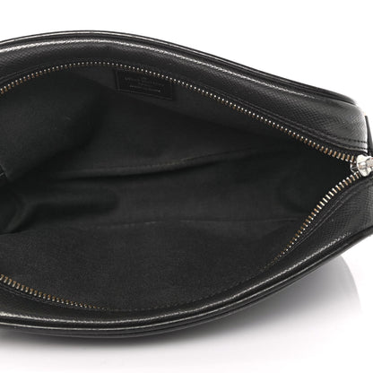 Louis Vuitton Taiga Kaluga Toiletry Pouch Ardoise 4 of 4