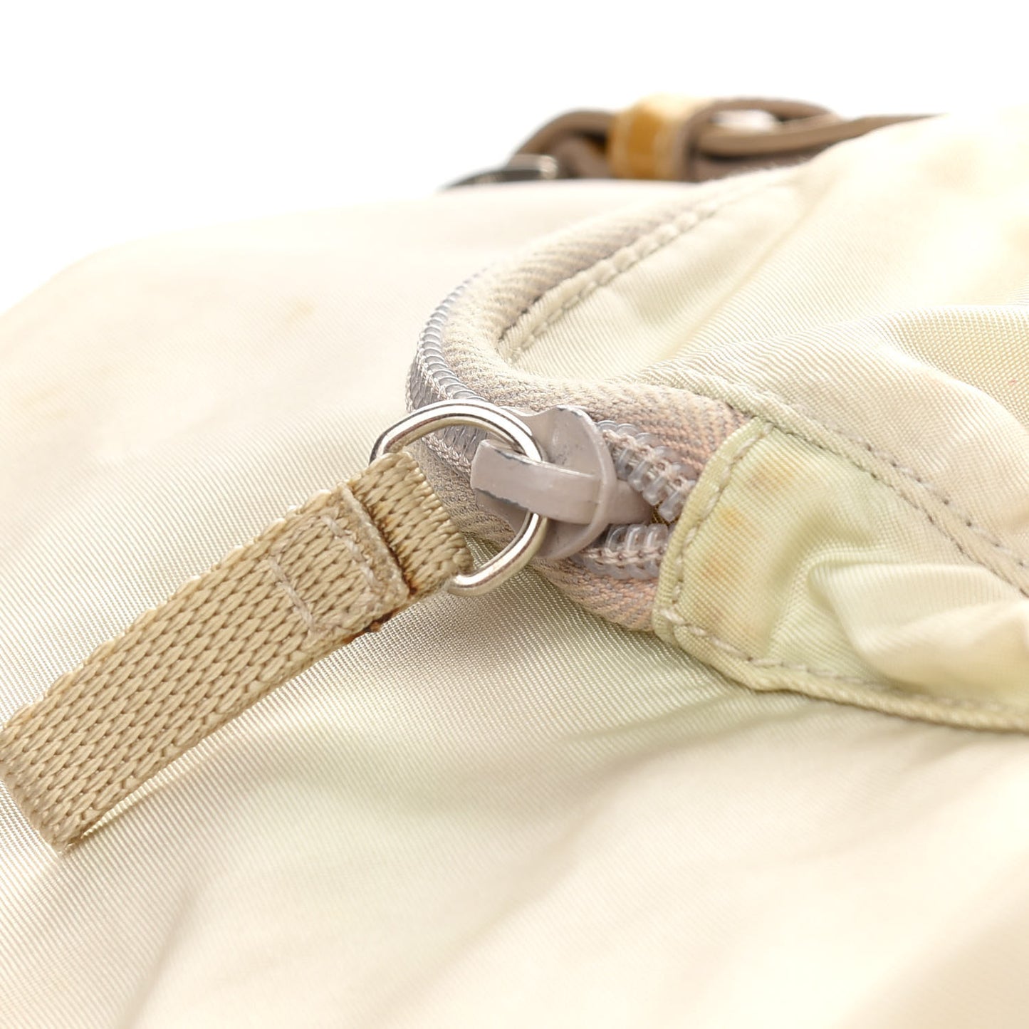 Nylon Vela Patent Backpack Sabbia