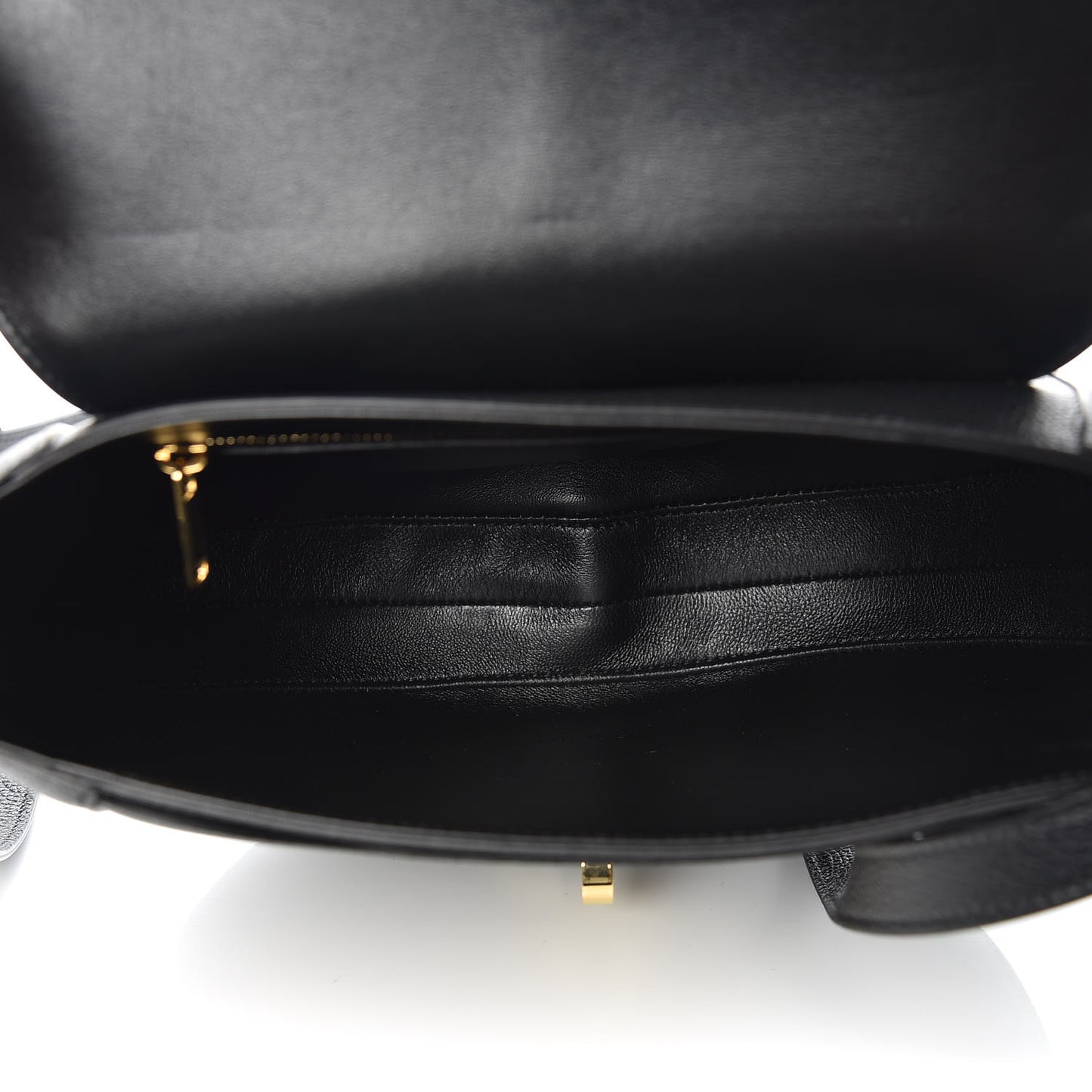 Grained Calfskin Medium Besace 16 Black