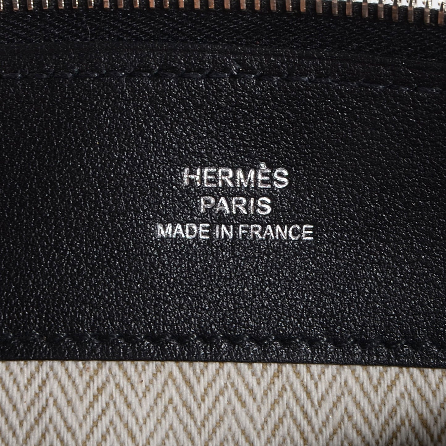 Lambskin Tohubohu Pouch PM Black