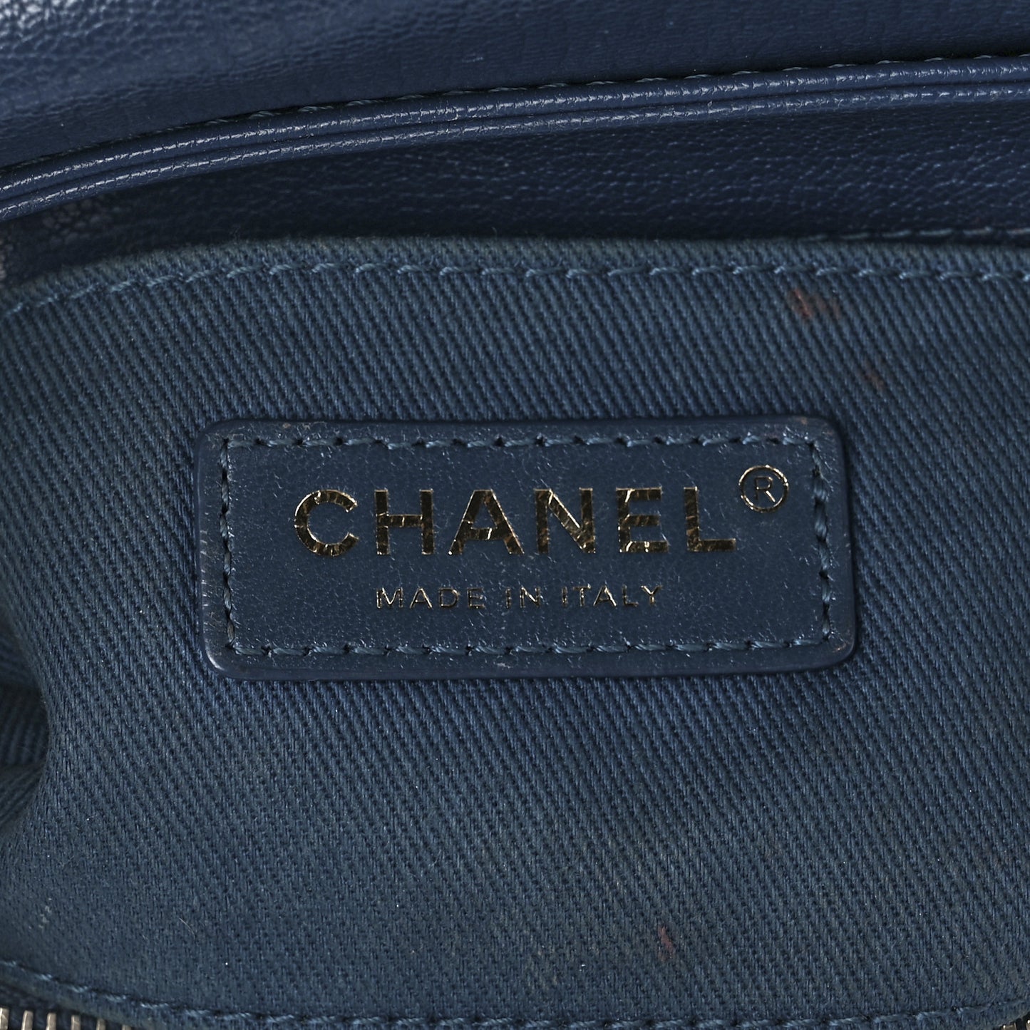 Shiny Calfskin Goatskin Quilted Small Coco Curve Messenger Flap Navy