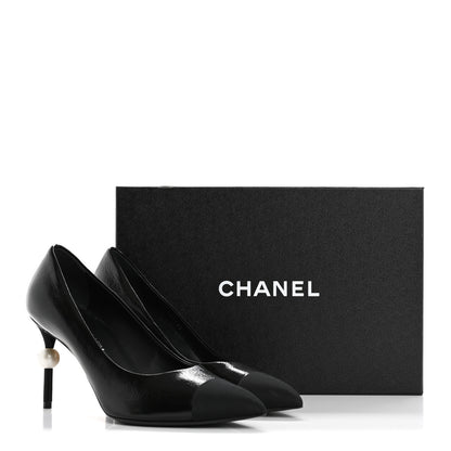 Chanel Shiny Calfskin Grosgrain Cap Toe CC Pearl Pumps 38.5 Black 10 of 10