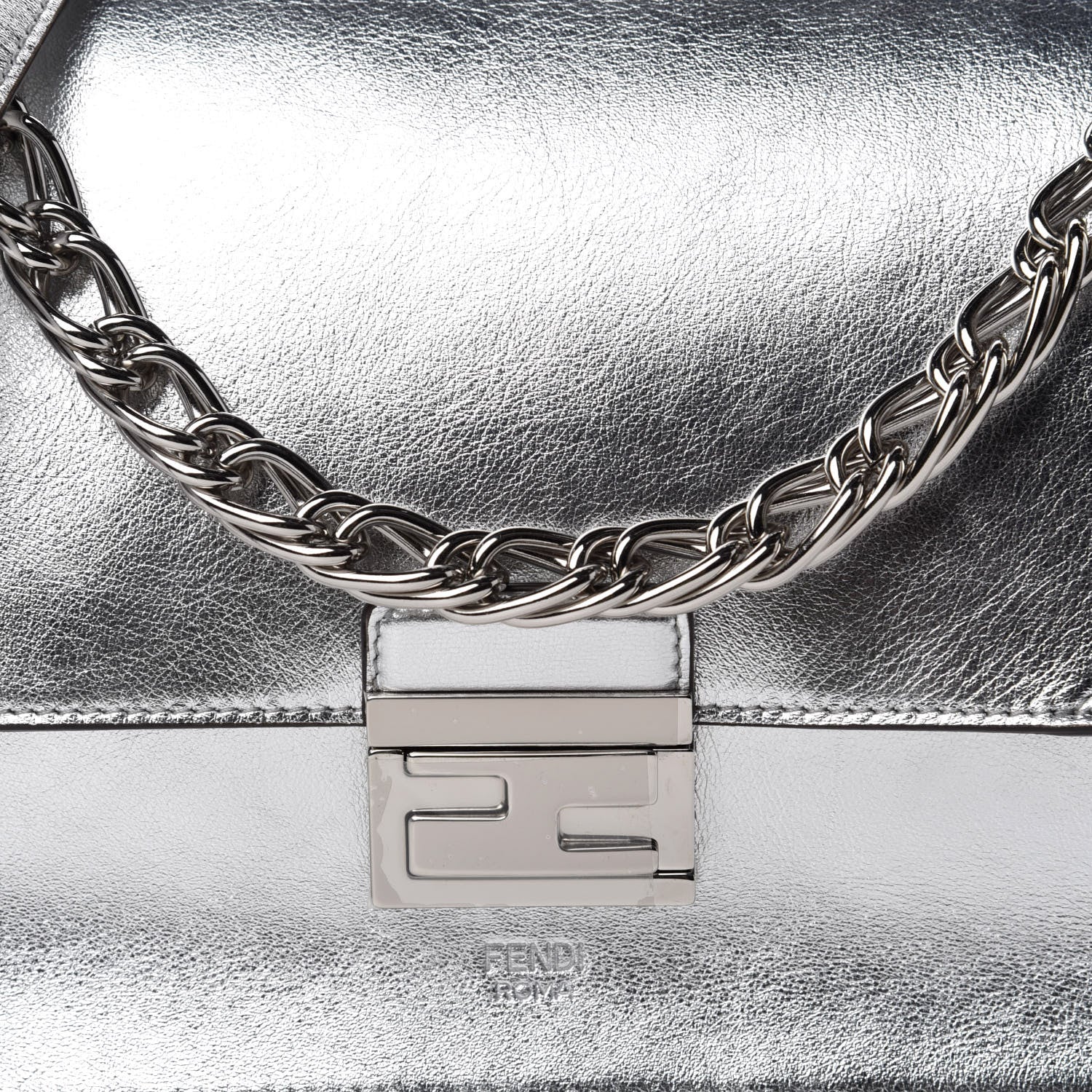Fendi Vitello Catalan Mirror F is Fendi Kan U Shoulder Bag Argento 12 of 12