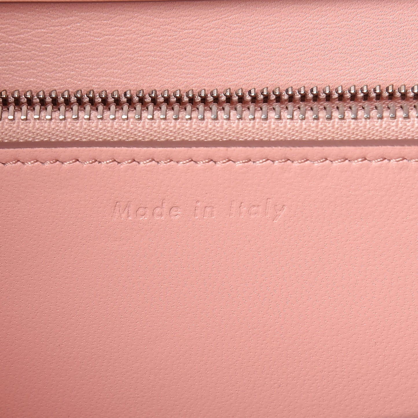 Box Calfskin Medium Classic Box Flap Bag Blush