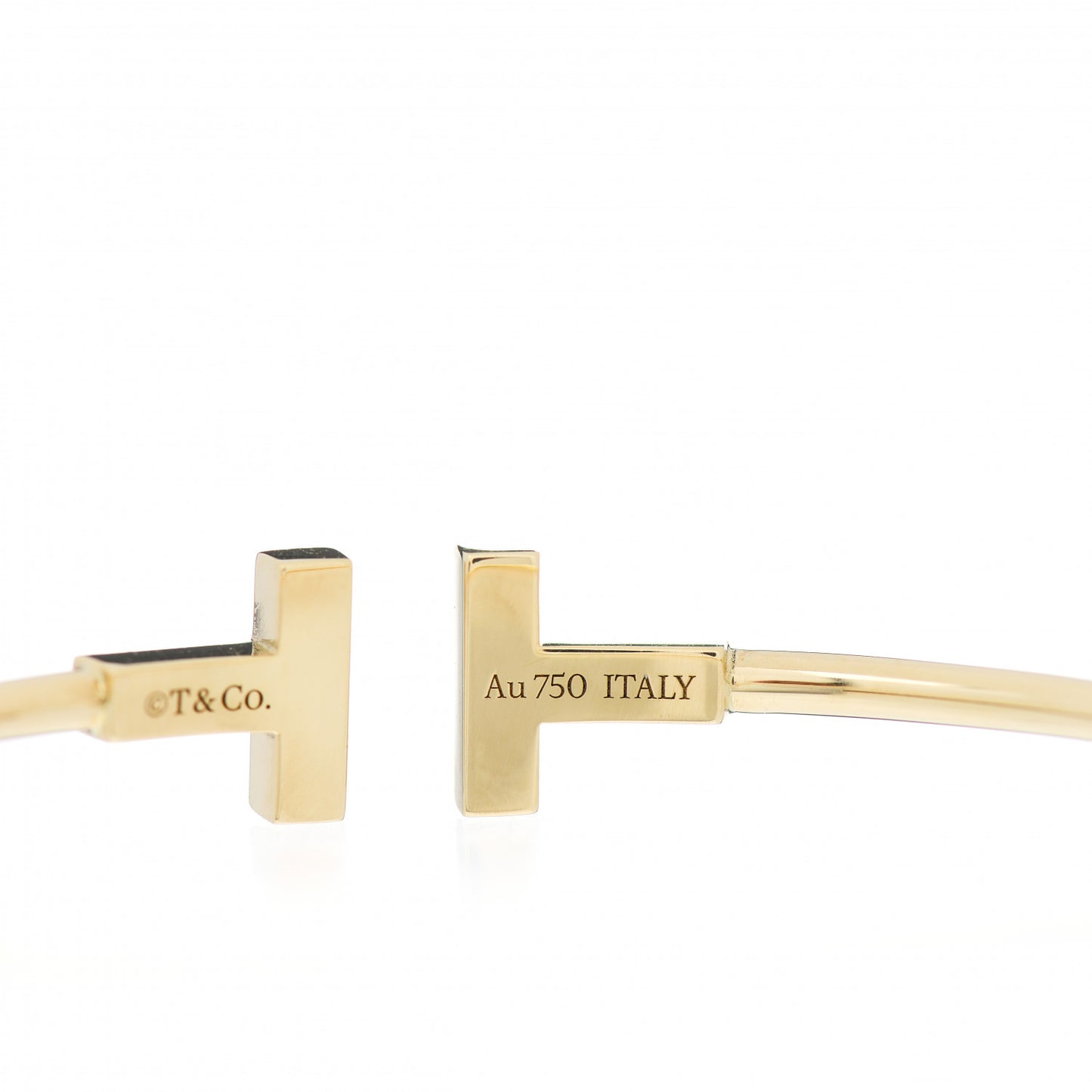 18K Yellow Gold Turquoise T Wire Bracelet