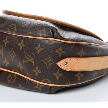 Louis Vuitton Monogram Tulum PM 6 of 15