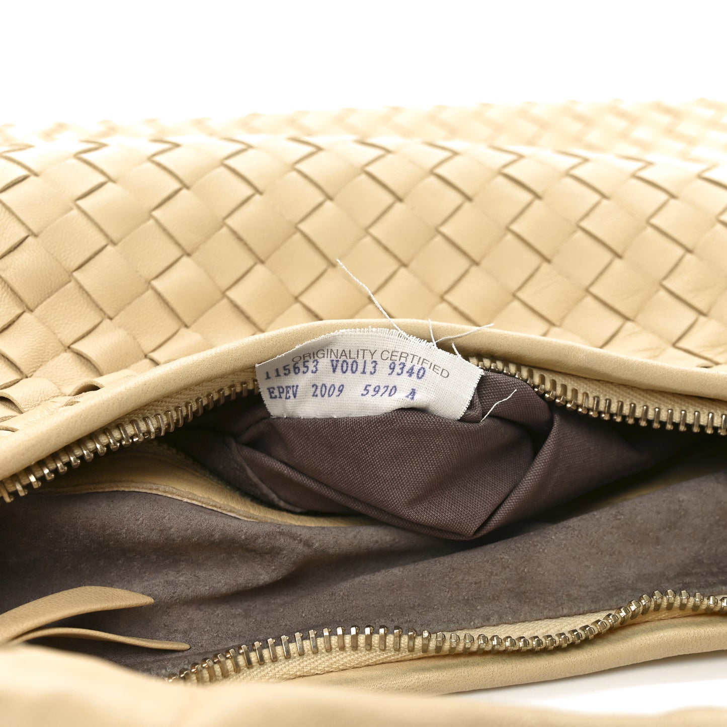 Nappa Intrecciato Medium Veneta Hobo Banane