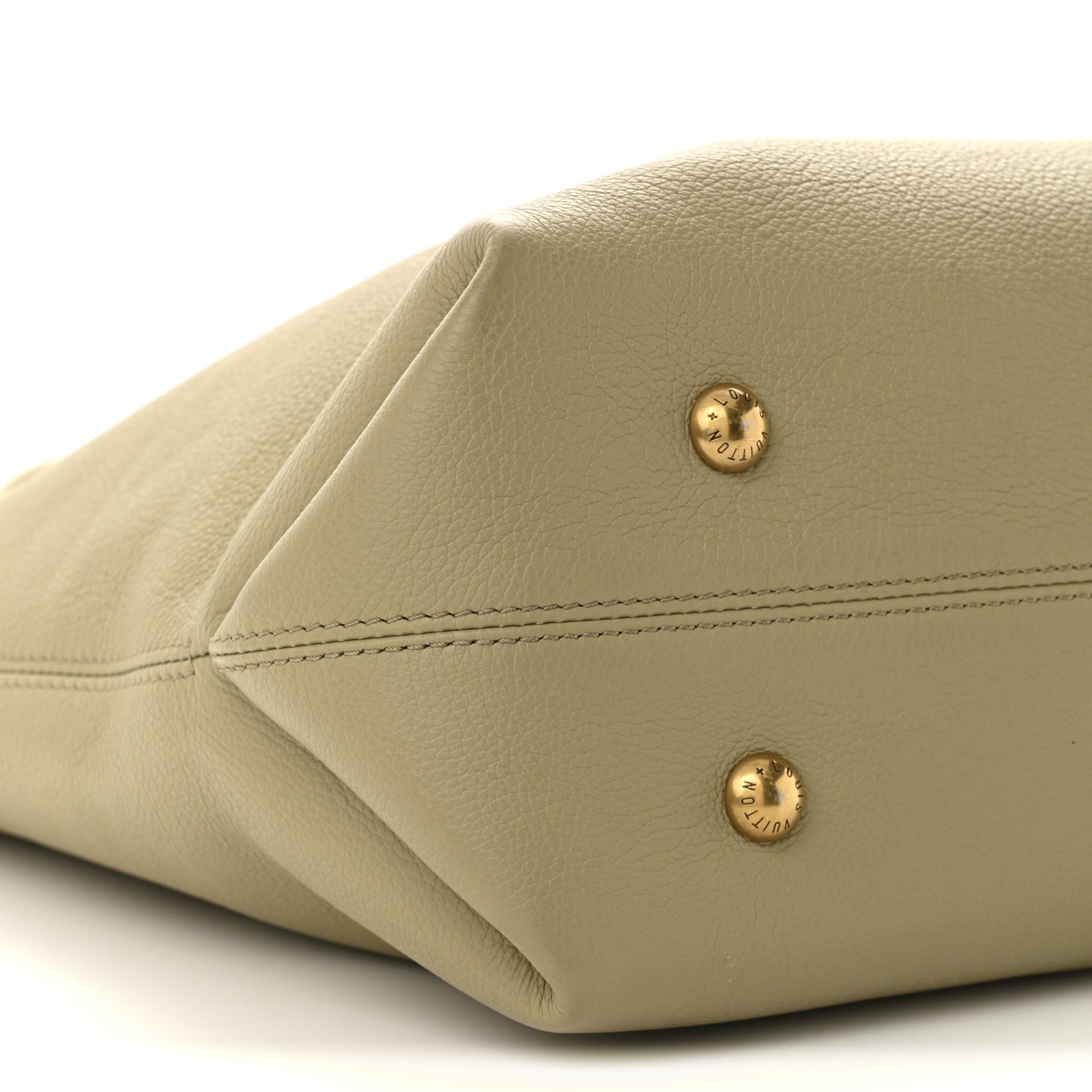 Grained Calfskin Low Key Cabas MM Clay