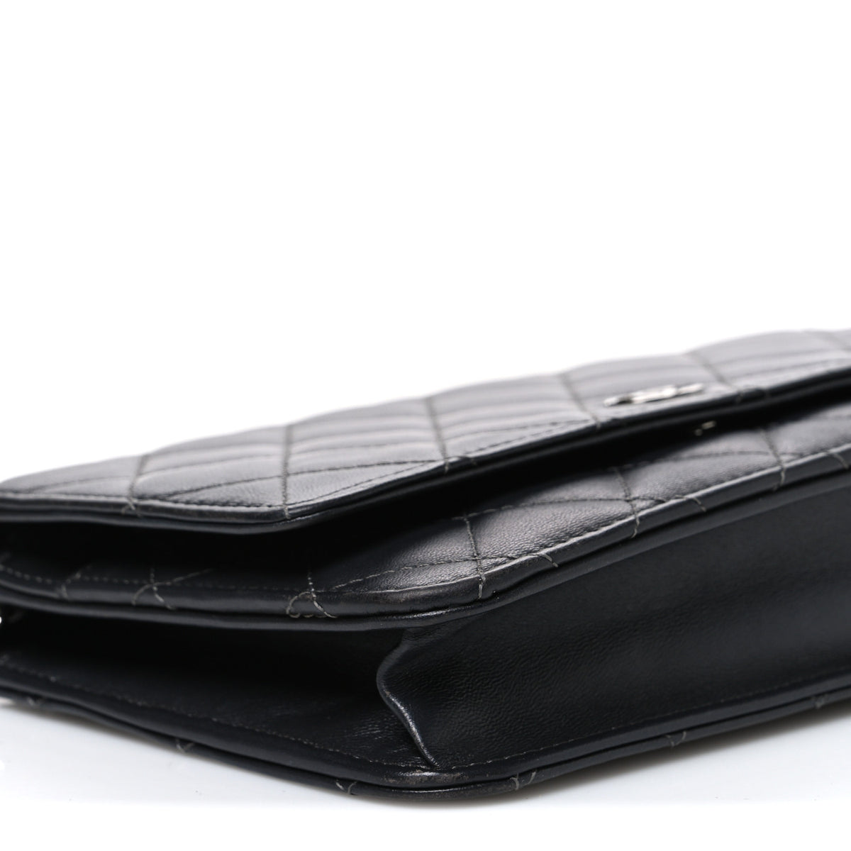 Lambskin Quilted Wallet On Chain WOC Black