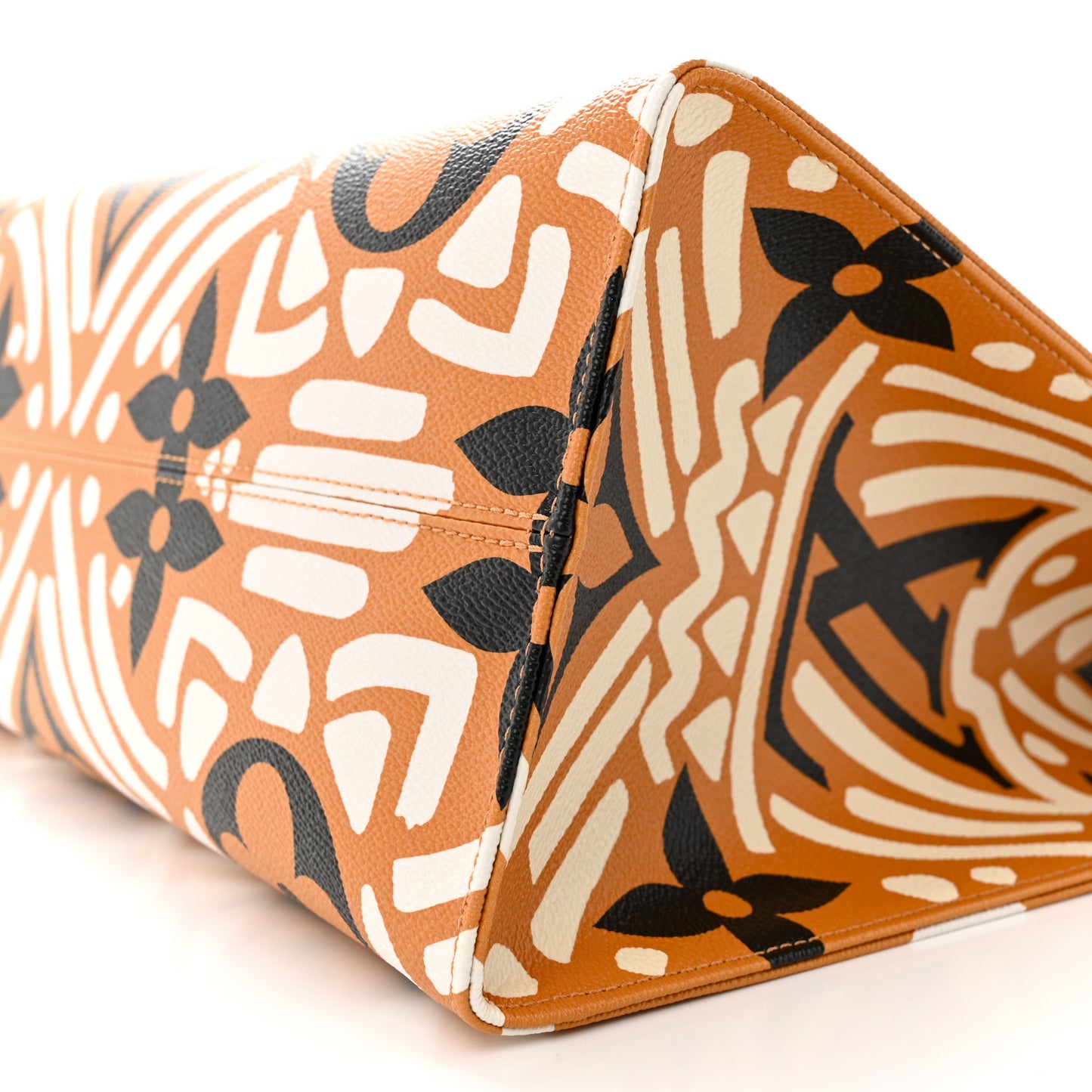 Monogram Giant Crafty Onthego GM Crème Caramel