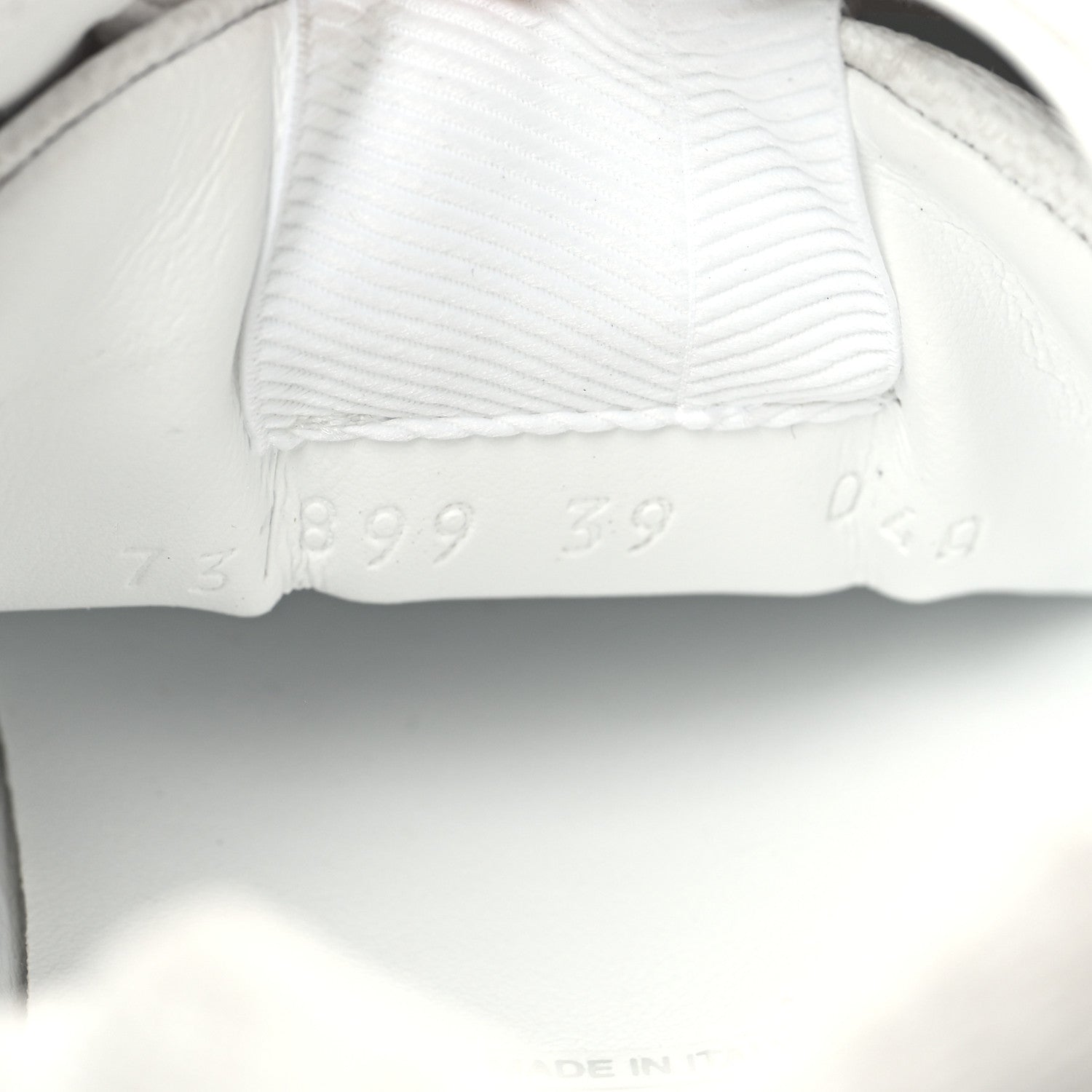 Gucci GG Supreme Monogram Womens Rhyton Sneakers 39 White 6 of 9