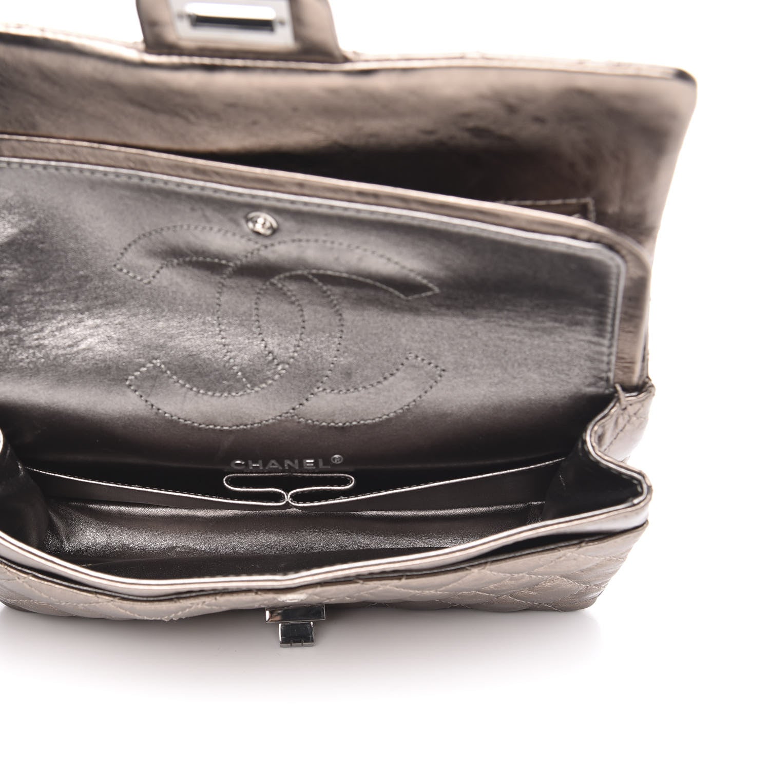 Chanel Metallic Aged Calfskin 2.55 Reissue 225 Flap Dark Silver 5 of 12