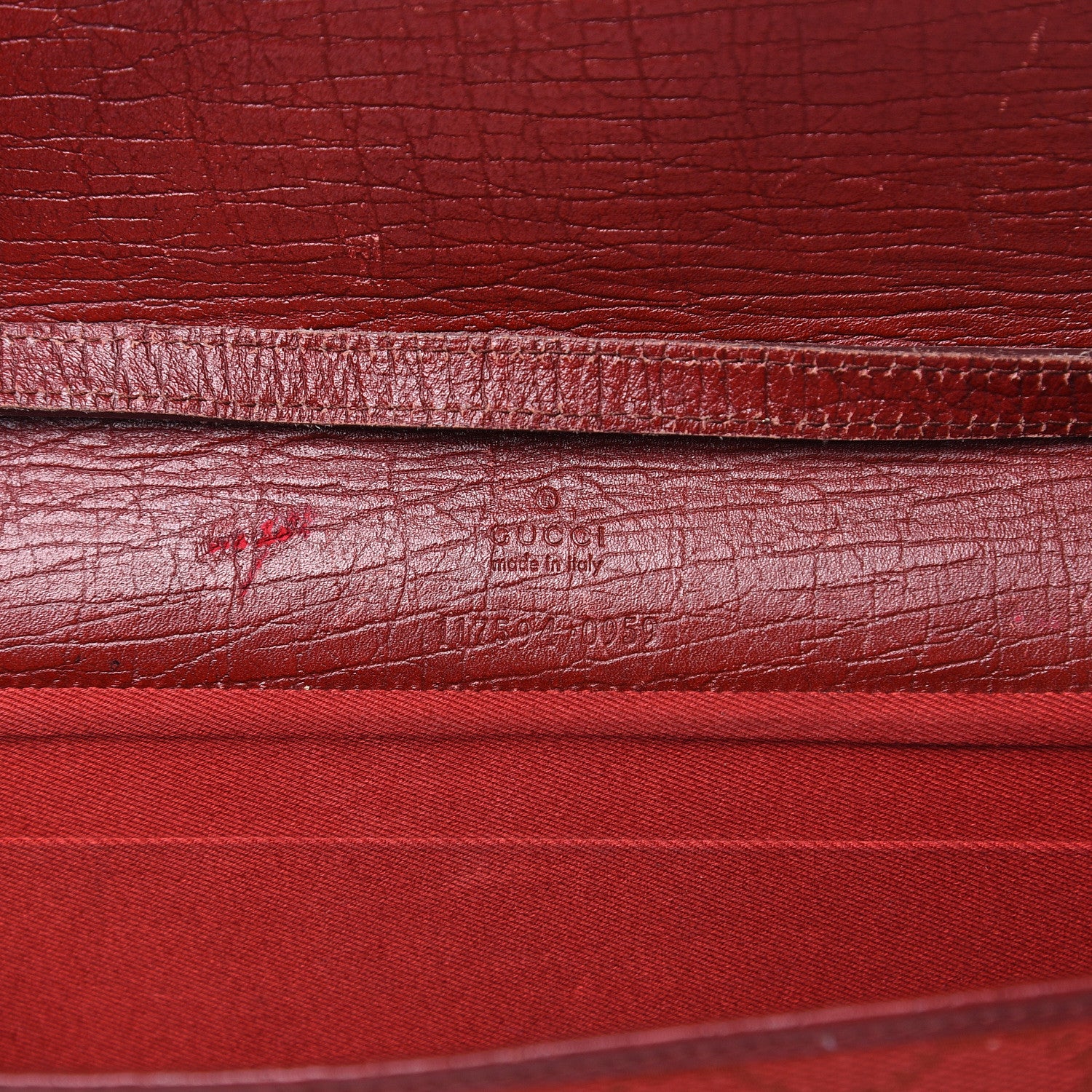 Gucci Monogram Bamboo Bar Clutch Red 6 of 14