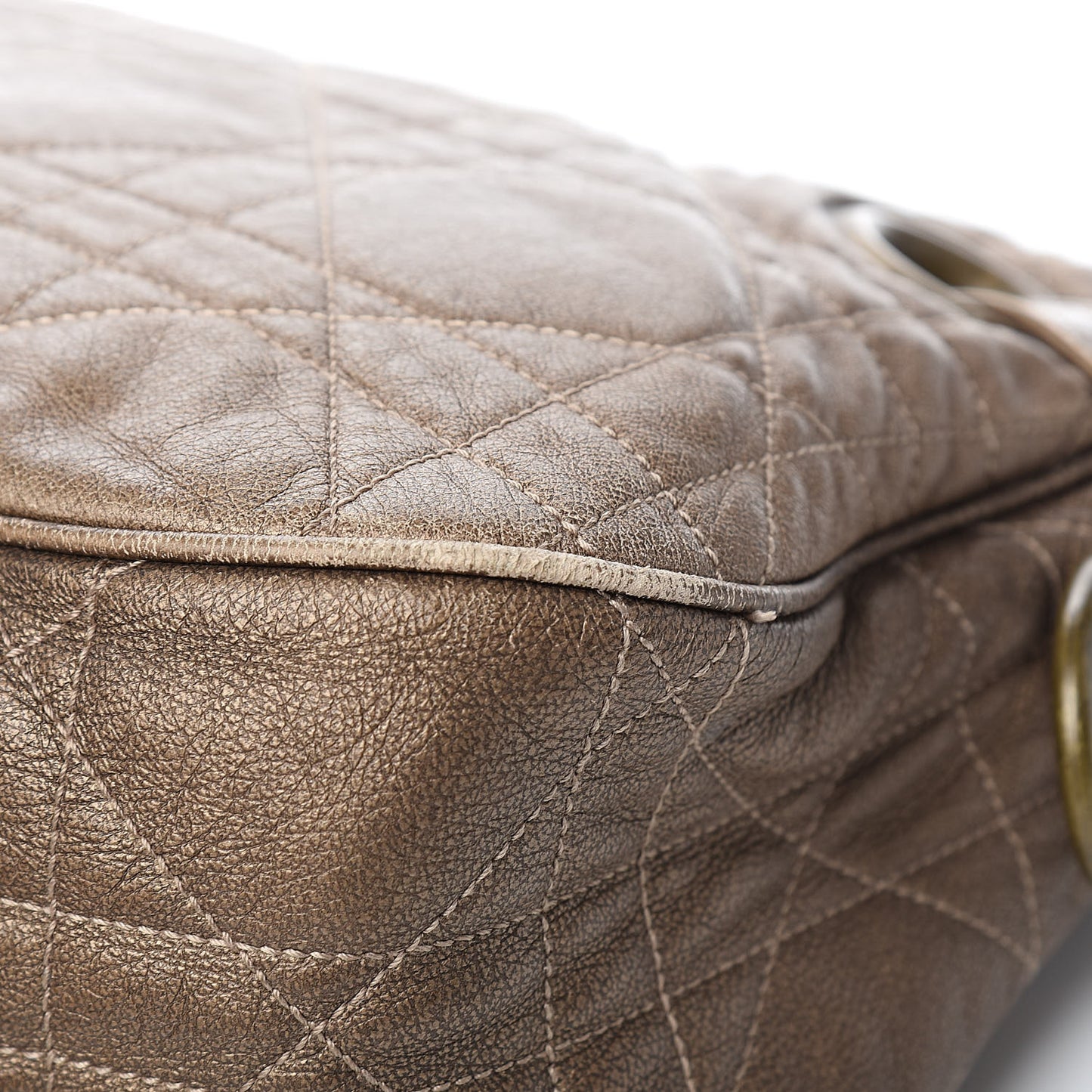 Lambskin Cannage Shoulder Bag Bronze