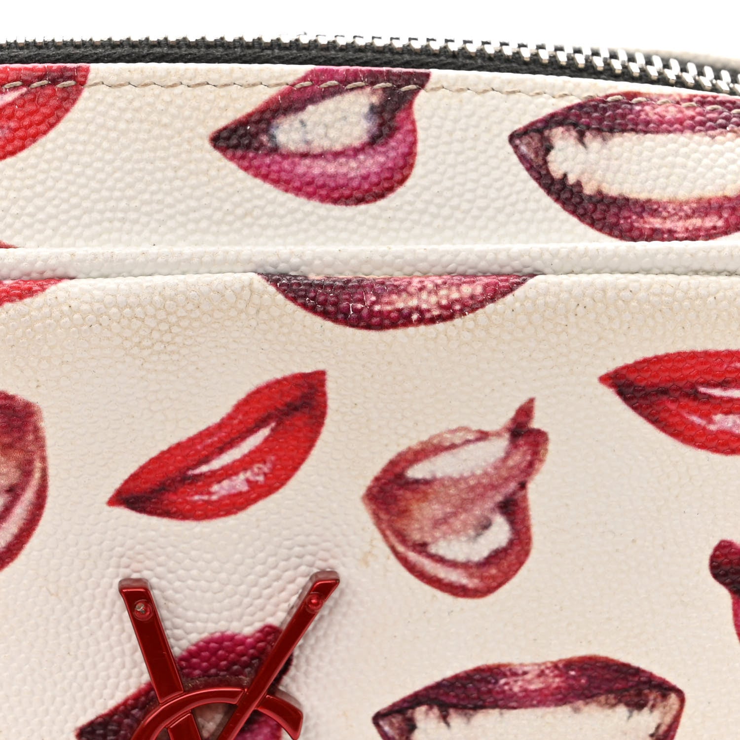 Saint Laurent Grain De Poudre Lips Print Medium Classic Monogram Camera Bag White Red 11 of 12